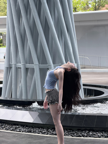 6198b2c65928281c91ed6049a517ba9a.jpg