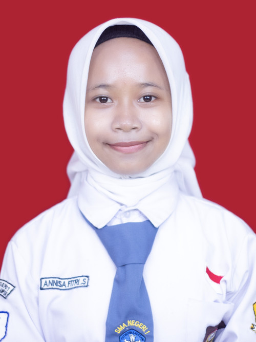 ANNISA FITRI SEPTIANI XI.B.jpg