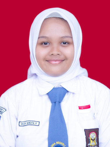 Shafa Yandita Putri XI.C.jpg