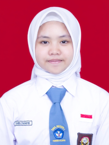 ZAHRA SYAFARINI XI.C.png