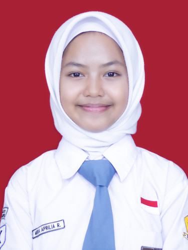 Mira Aprilia Rubiatun XI.E.jpg