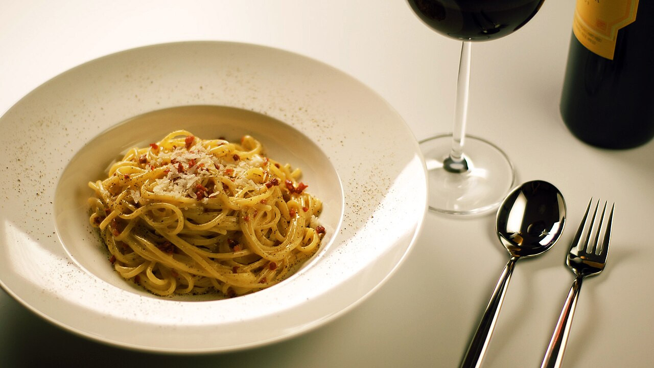 Spaghetti cooking