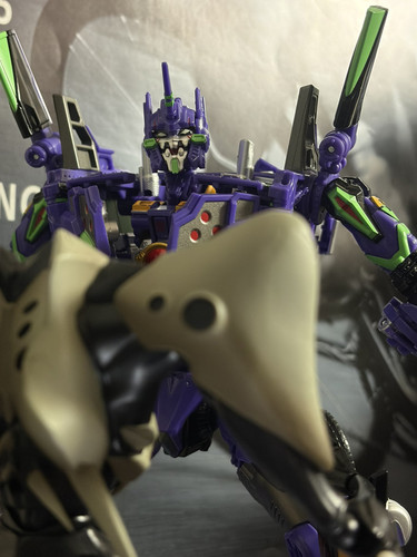 TAKARA TOMY T SPARK Transformers Evangelion Prime Unit 01 In Hand Images 12