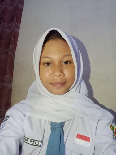 KHANI RIZKIA X.G.jpg