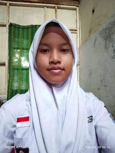 Nayla Fajrina Nur Setiansyah X.H.jpg
