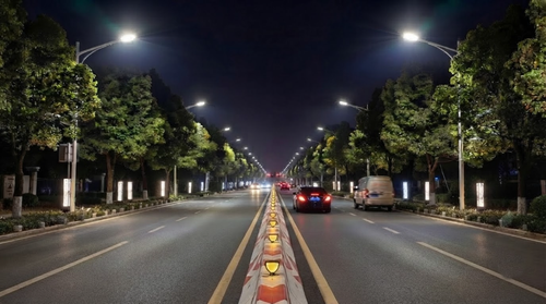 den led chieu sang duong pho kieu chiec la ctl303co 150w led225 ww nw cw 220 240v 22500lm (2).png