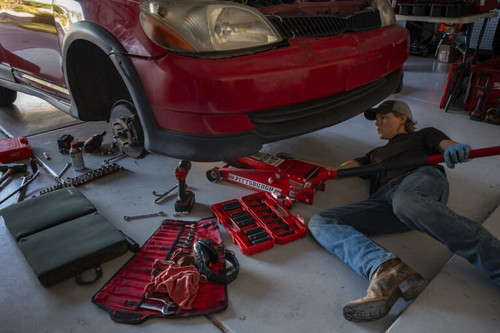 Best Vehicle Servicing in Three Bridges.jpg