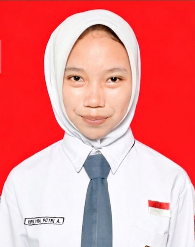 Erlyna Putri Alyyu X.I.jpg