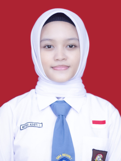 MUTHIA ADISTI IRIYANTO XI.K.jpg