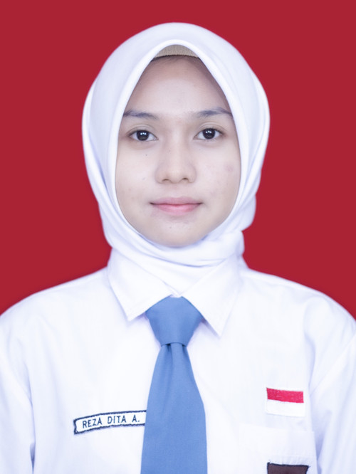 REZA DITA AMANDA XI.K.jpg
