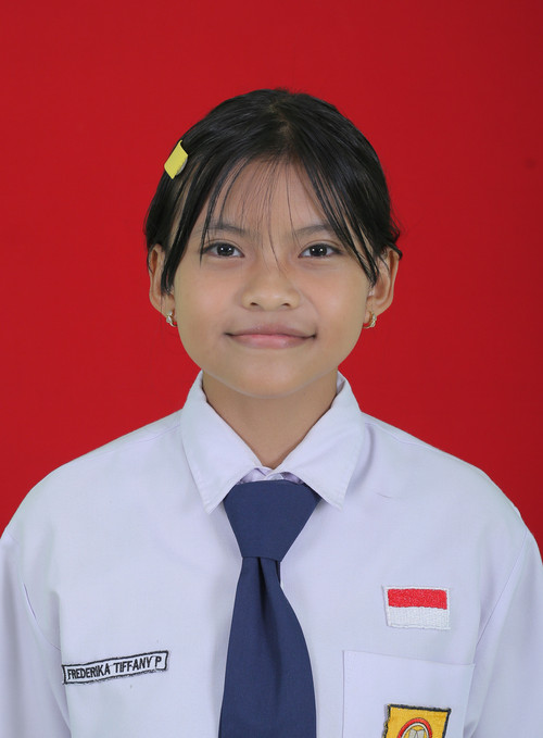 Frederika Tiffany Pratista XI.K.jpg