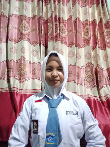 relita putri hastari X.B.jpg