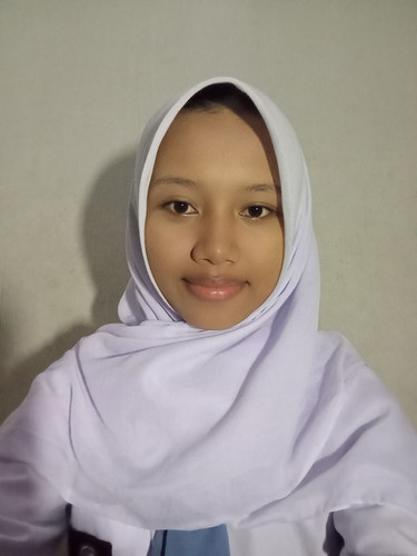 Keisya Nabila Putri X.B.jpg