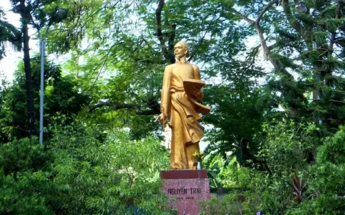 tuong nguyen trai 1687334668465589075894 0 30 461 768 crop 16873349172051719702916.webp