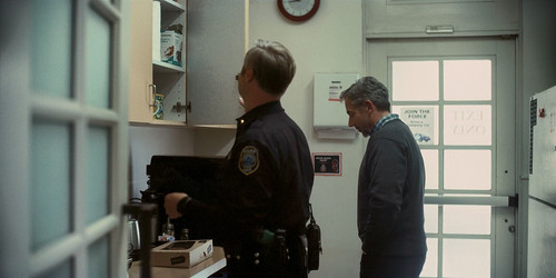 Rooster.S01E02.Trousers.1080p.AMZN.WEB DL.CZ SK EN.DD+5.1.Atmos.H.264 RAWR.mkv 20260619 204207.333.jpg