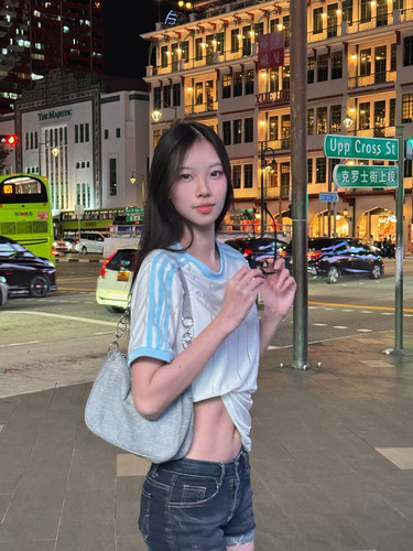 prae sun 2234f79ed2ce4786835e6275e8cd7174.jpg