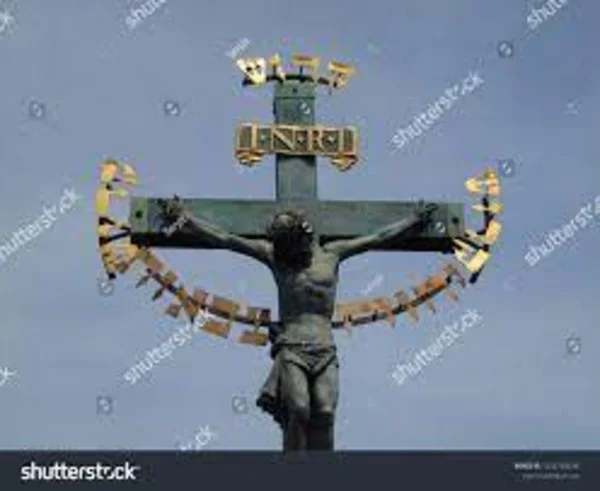 Cruciifix letters