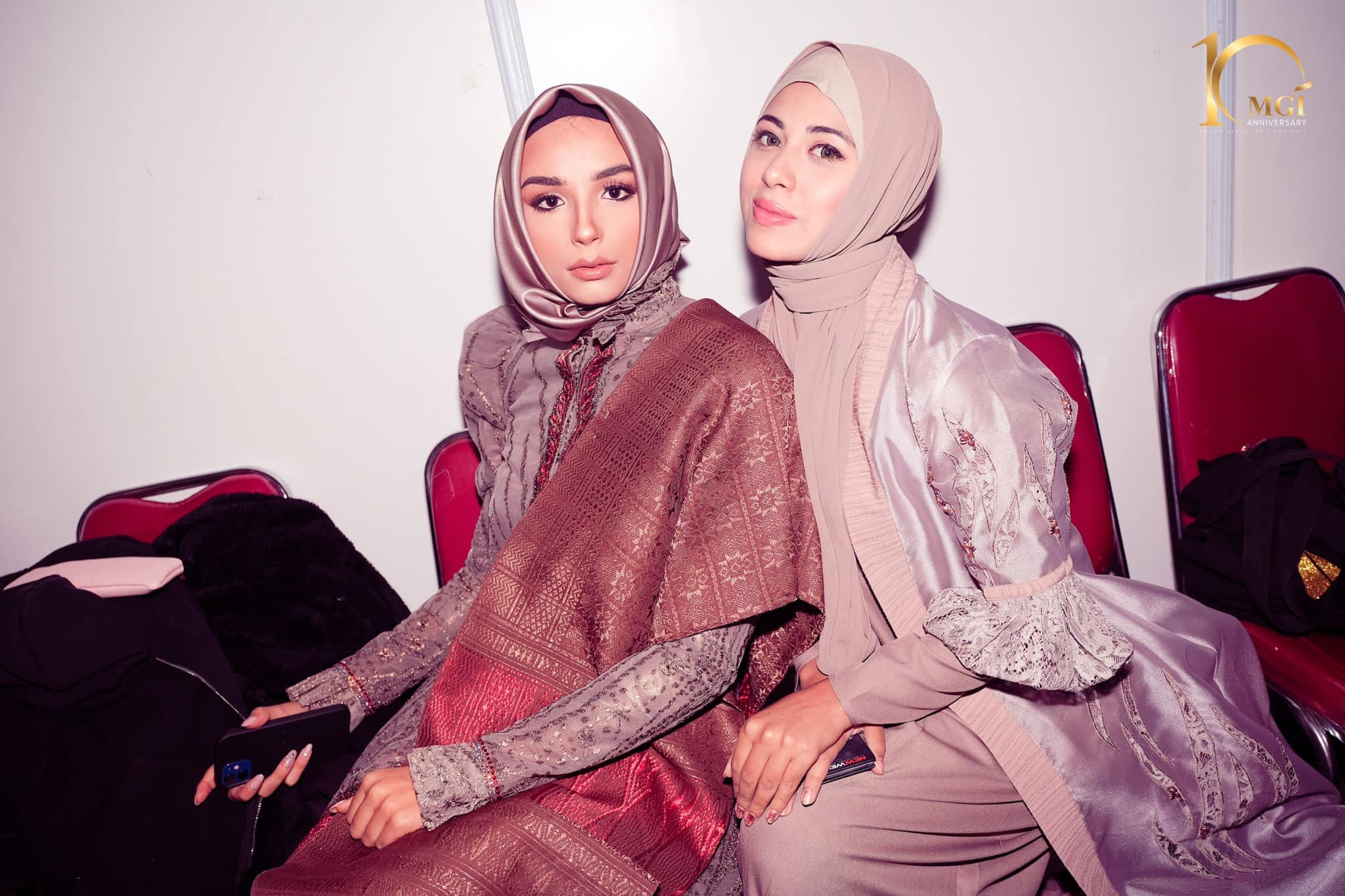 candidatas a miss grand international 2022 durante muslim fashion week. - Página 2 DH8XZG
