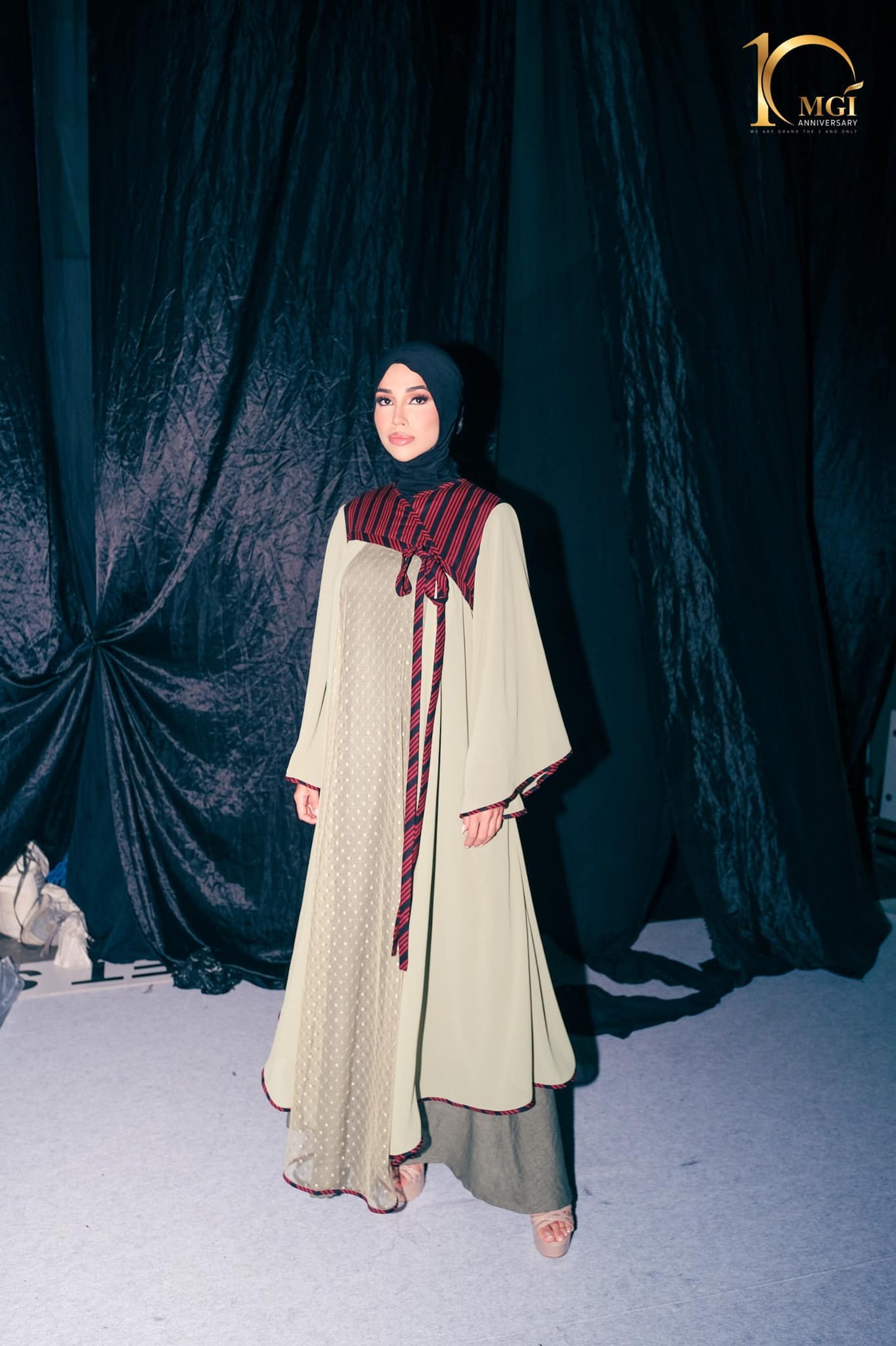candidatas a miss grand international 2022 durante muslim fashion week. - Página 3 DHSqAX