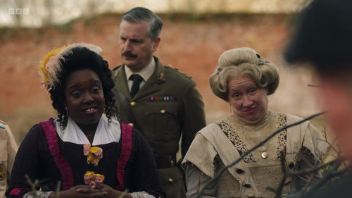 GhostsUK S4E5 PoachedGuests (614).jpg