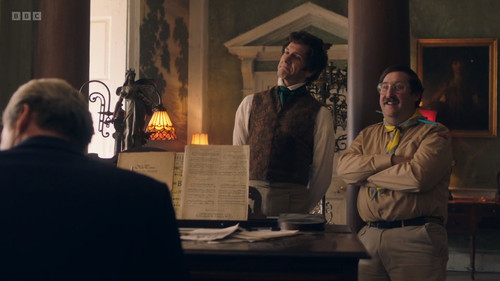 ghosts uk S4e3 thehardestword (394)