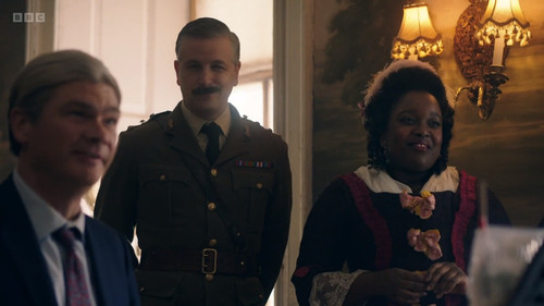 ghosts uk S4e3 thehardestword (398)