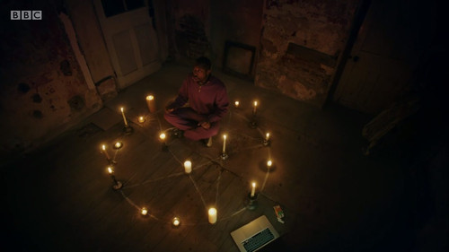 ghostsUK305somethingtoshare (418)