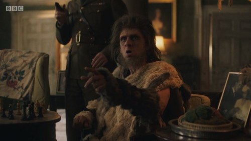 Ghosts UK s3e6 PartoftheFamily (544)