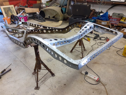 chassis rear quarter.jpg