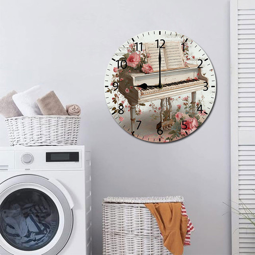 roses on a piano 002 07.jpg