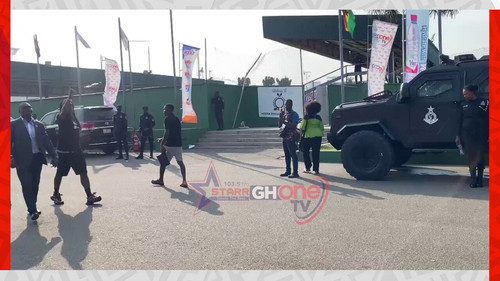 lVyS JPlzr7M0SKv.jpg