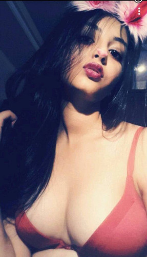 لبوه متناكه ٥٩ صوره بتعرض ل عشيقها عشان تمتعه  F06t7bj.md