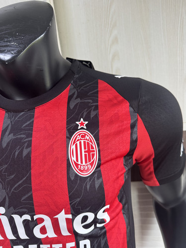 AC Milan 25 26 Home 03.jpg