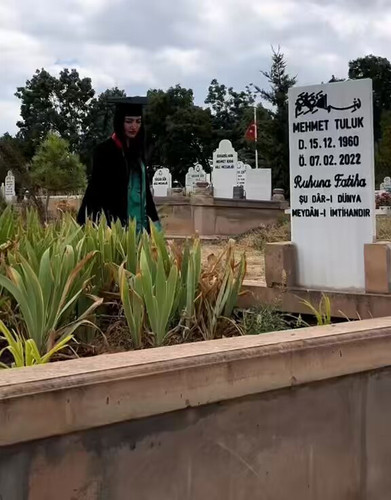 Z VQ4VP6aheIhFGd.jpg