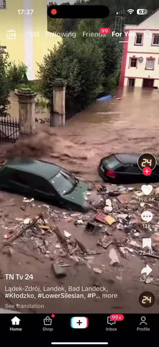 REMlIA DyyZ4QFFx.jpg