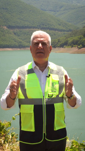 kVfHmqdO9oy8hK G.jpg