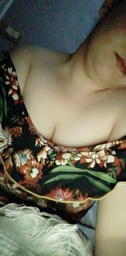 بنوتة كيوت قمر بنت ناس تبعت نودز لحبيبها تمتعه وينزل صورها بعد ما يسيبوا بعض F1Gx012.md
