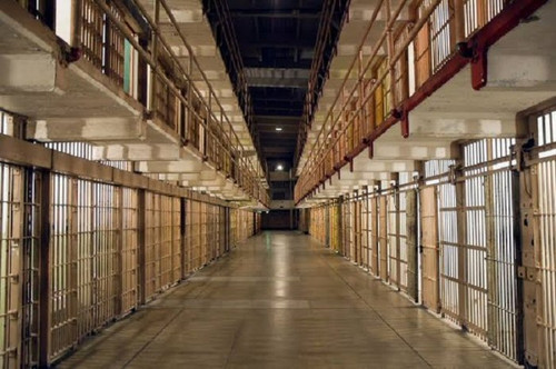 alcatraz 2