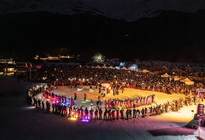 00000003.jpg Llega a Cerro Castor la Fiesta del Invierno que enciende la temporada