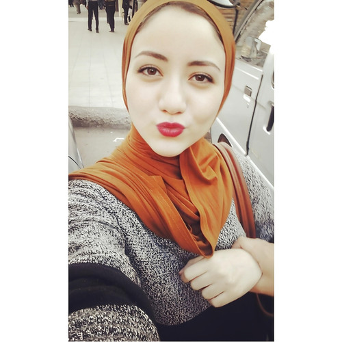 بنت جامعية نازل تصوير نودز لحبيبها الفاجره