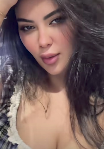 جديد البلوجر نرمين طارق الجميلة F1s9aKN.md