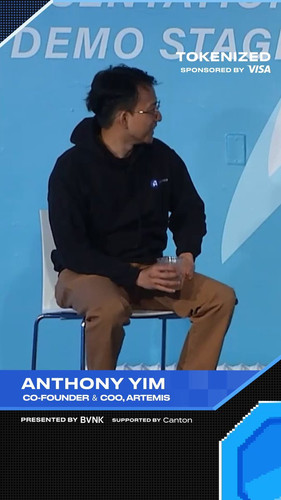 v WkMXTsrdYrl3NT.jpg
