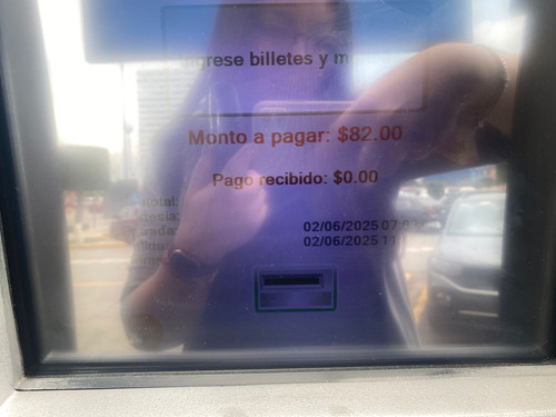 ESTACIONAMIENTO 2.jpg