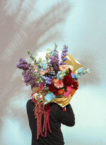 Blooming mix flower  Bouquet Delivery in Dubai.png