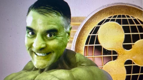 nYL2q2TXc4jJ5fzB.jpg