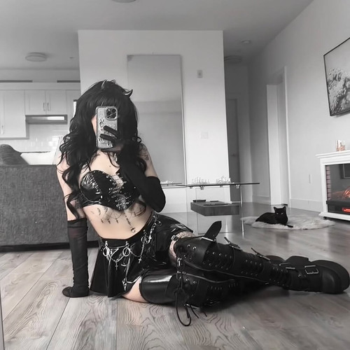 can I come ruin your life in every way possible or not outfit from @meowcos.fashion #succubus #altgi.jpg