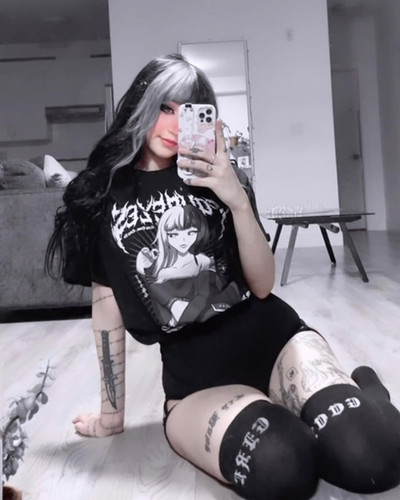 @iiiiclothing 🔪 #altgirl #alternativegirl #alternative #gothgirl #goth #alt #gothic #altmodel #alter.jpg
