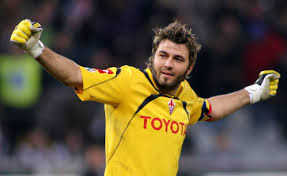 GsvOs8aW8AAxi9l.jpg