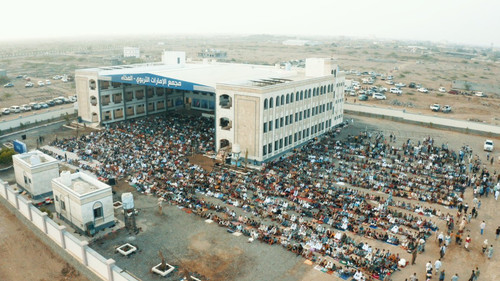 GsvIeHRWAAAIGha.jpg