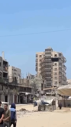 LxEn4hiidcnnHi1 .jpg